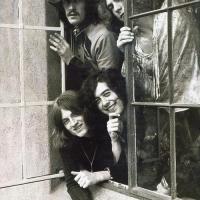 Led Zeppelin